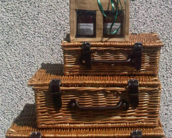 12″ Wicker Hamper (takes upto 4 standard jars)